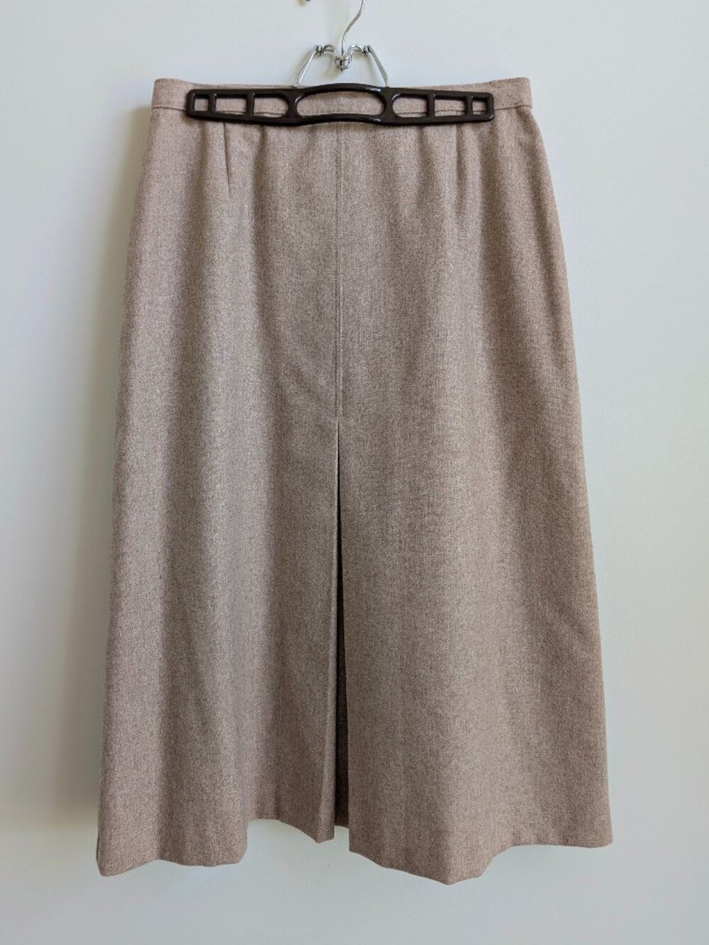 Vintage 14 Approx Medium Made In Canada Wool Blend Tan Midi Skirt Front Pleat